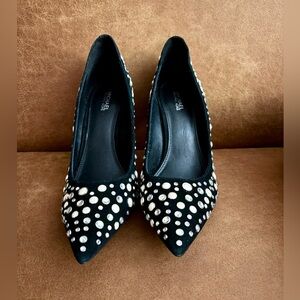 Michael Kors Women's Black Suede Keke Pumps. Size 8M.